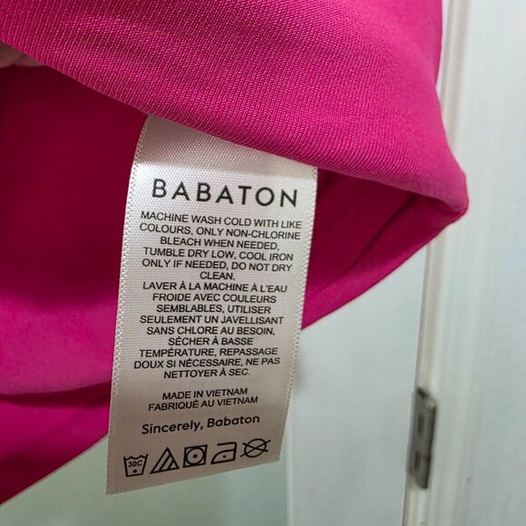 Babaton Women’s Pink Crop Top – Size M – Short Sleeve Stretch Tee - Picture 4 of 6